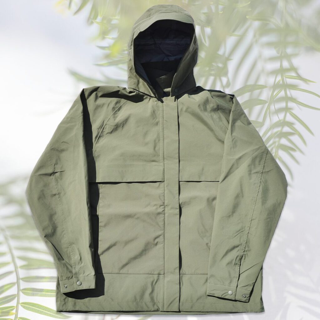 Men's 2.5L waterproof windbreaker jacket in olive green