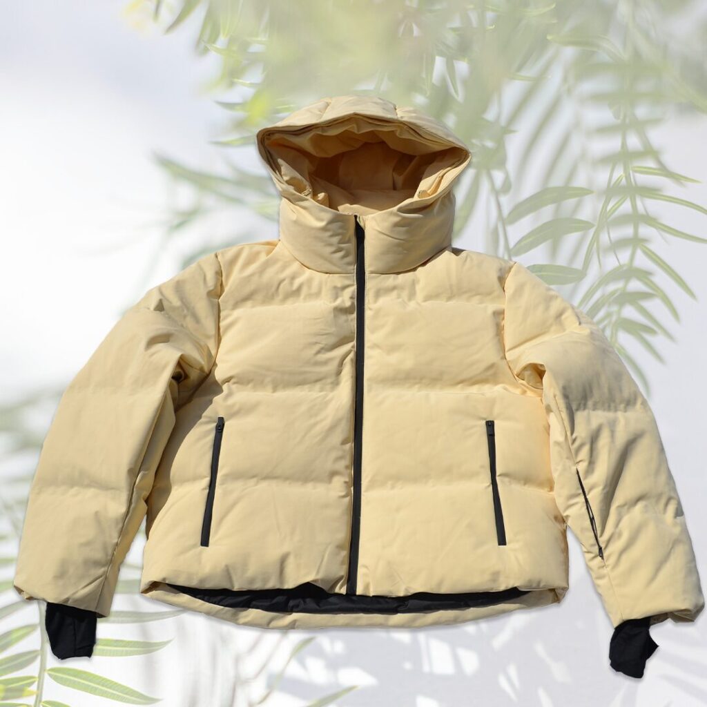 Women's downs jacket in yellow colorway