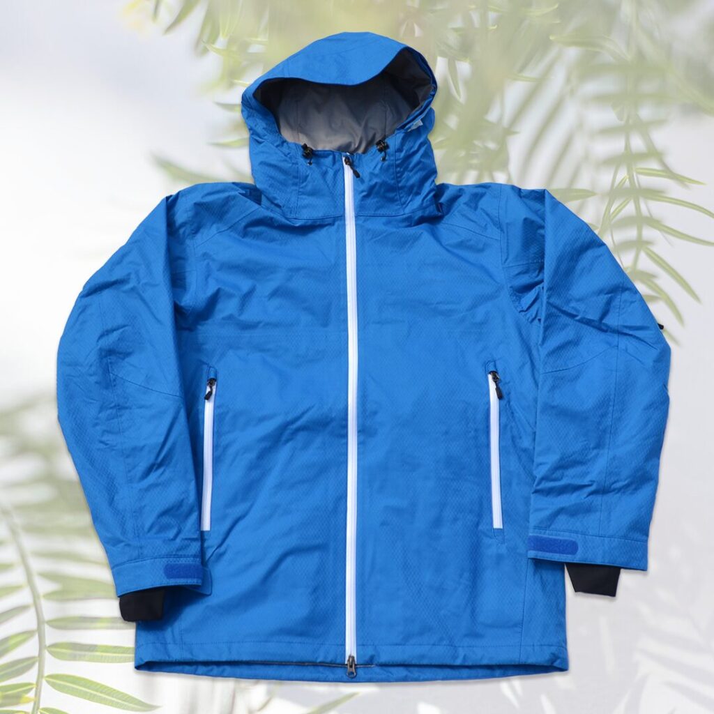 Men's 2L lined winter jacket in blue with white zips.